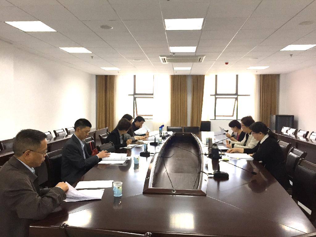 学校召开第十届多彩校园·闪亮青春大学生校